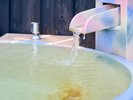 広々内湯の和洋室
