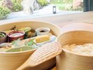 朝食 一例