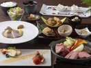 二種類の貴重な部位が贅沢に味わえる「プレミアム飛騨牛ロース・ヒレの陶板焼き」夕食。