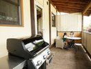 ラグジュアリーテントのBBQテラスウェーバーガスグリル