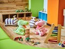 【木育広場】フロント前にはお子様達が遊んでいられる木育ひろばがございます。