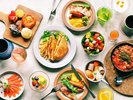 朝食は和洋ビュッフェです。中でもアメリカの代表的なサンドウィッチと言われるルーベンサンドがおすすめ。