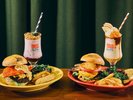 「Road Trip in U.S.A.1955」限定のハンバーガーとシェイク!