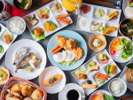 朝食ビュッフェ