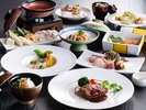 別邸・スイートルームにご宿泊の方は会席料理+ハーフビュッフェになります。