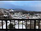 �y���]�z�q������̐�i�F�B���q���^�C�v��K�w�ɂ�蒭�]���قȂ�܂�
