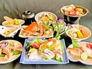 和牛ステーキも楽しめる、季節と旬の食材を取り入れたコースです