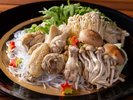 【食事一例】心温まる季節感を楽しむ会席料理