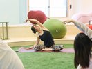 Morning Yoga/朝ヨガ:気持ちの良い朝の始まりにストレッチをしながらひと汗かいてみては?※事前予約制