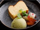 ランチ:バスクチーズケーキ〜ピスタチオジェラート添え