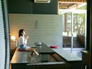 グループ施設2/足湯サロン「クロニクルテラス」/デザートはアルコールを楽しめます♪