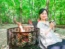 併設カフェで過ごしている様子