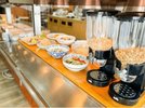 彩りのある朝食バイキングで素敵な旅のスタートを!
