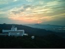 【外観】高台から見渡す絶景