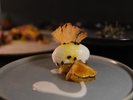 2026�N8�����j���[�@dessert �cYellow / White�i���̒��œ썑���c�j