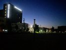 ホテル外観 夕方