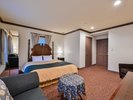 【ダブル】広めのお部屋はご夫婦・カップルでも楽しめる空間。