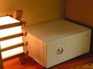 *【客室】各お部屋に金庫を備え付けております。