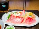 *【金目鯛しゃぶしゃぶ】相模湾産の金目鯛をしゃぶしゃぶで。お野菜と一緒にお召し上がりください。