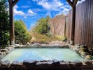 *【貸切露天風呂】明るい時間帯でのご入浴も景色がよく大変人気です。