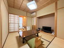 #和室6畳〈欄〉 和の趣を感じるお部屋で、ゆっくりとお休みいただけます。
