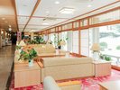 ロビー|日本庭園を眺めながらごゆっくりとおくつろぎ下さい
