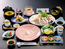 ハート型のふく刺しで彩る、特別な日を祝う記念日会席一例。