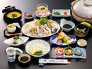 本場下関ならでは。ふくの旨味を存分に味わう贅沢会席一例。