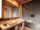 ザ・プリンス ヴィラ軽井沢 メゾネットタイプ(2階建て) ジャグジー付き内風呂
