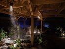 露天風呂 つくばの湯 夜風に包まれて、静寂と湯に身を委ねる至福。