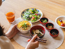 BREAKFAST|新鮮な野菜や旬の食材を味わいながら、身体の内側からエネルギーチャージ。