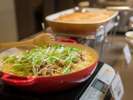 種類豊富な朝食バイキング(画像はガーデンテラス・プランやお部屋により朝食内容や会場は替わります)