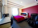 �y6-10F�t���A�z�v���~�A���V���O���i�}�b�T�[�W�`�F�A�\�t�j�������ʐρF18�u���x�b�h�T�C�Y�F140cm