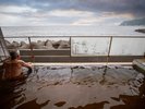 【露天風呂】源泉「湯川33号」を贅沢にかけ流し