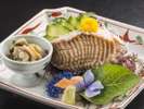 鮑のお造りは肝醤油でどうぞ♪