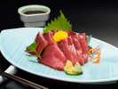 【鰹の刺身】気仙沼は、生鮮カツオの水揚げ日本一を誇ります。生姜醤油でお召し上がり頂くのが一番★