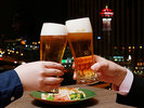 博多の街の美しい夜景を一望しながら美味しいお酒とお料理をお楽しみ下さい