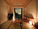 【和室】夕暮れから夜へ、趣ある時間を愉しむ和室