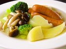 夕食提携店:紅屋 女性に大好評の食べるスープ