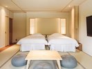 セミダブルベッドを2台ご用意