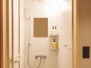 【シャワー付きツイン】客室内シャワーブース