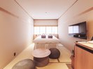 【ダブルベッド客室】一人旅でゆったりと。カップルでリーズナブルに。
