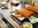 朝食