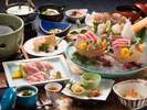 旬の恵みと伊豆ならではの素材を活かした海鮮料理です。