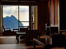 エコノミー和室|和室6畳+4.5畳+広縁。少し手狭なお部屋ですが、三四郎島の眺望は抜群