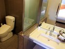 大きな鏡でご出発前のご準備を。