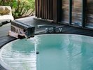 【客室】【温泉露天風呂付特別室】紅梅(約55u/禁煙)