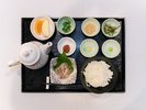 朝食一例
