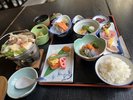 旬を頂く7品の手作り和食膳一例です。もう少し食べたい方にお勧めの料理です。