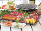 【BBQ】当館前のオートキャンプ場内にあるテラスでお楽しみいただけます